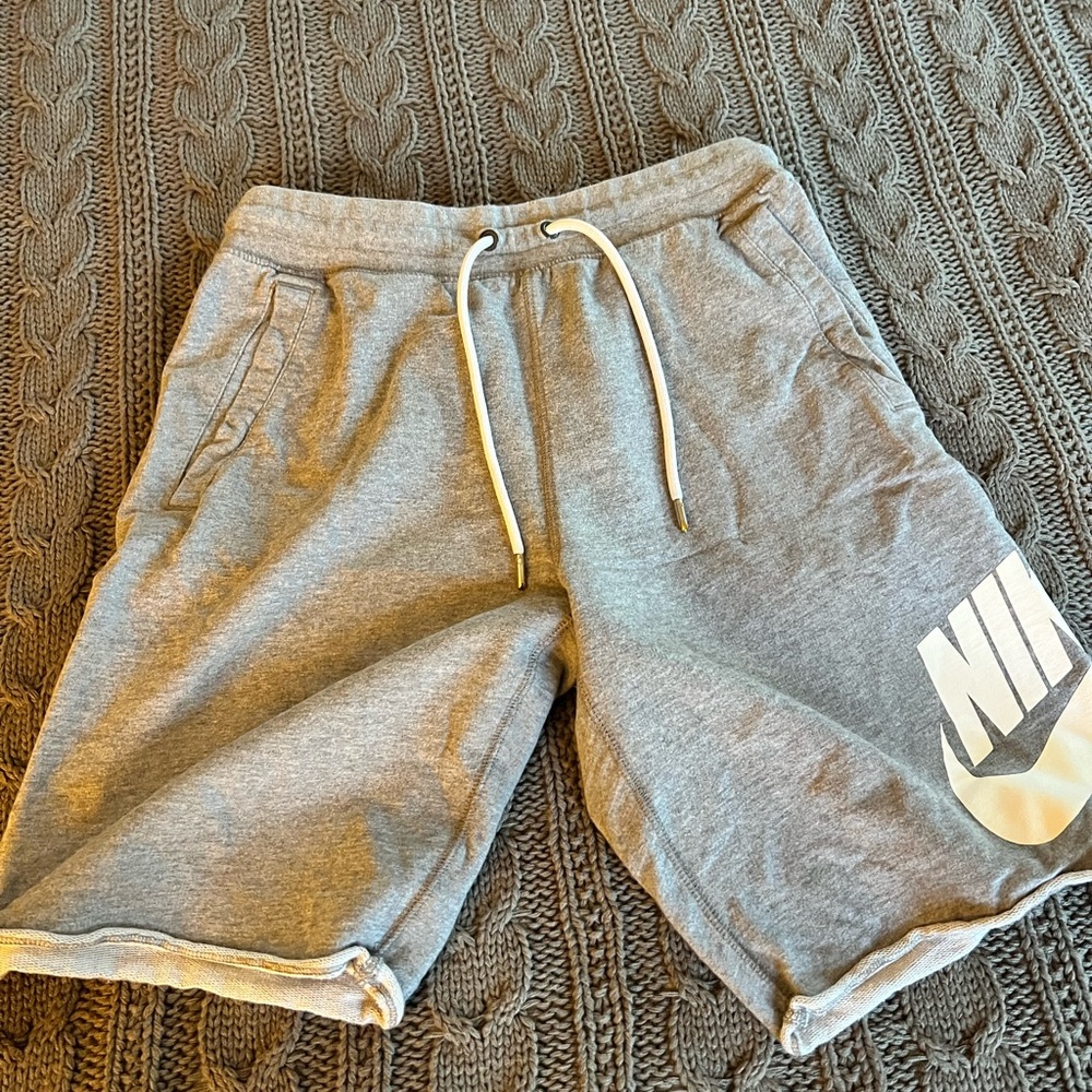 Nike Mens Small Shorts